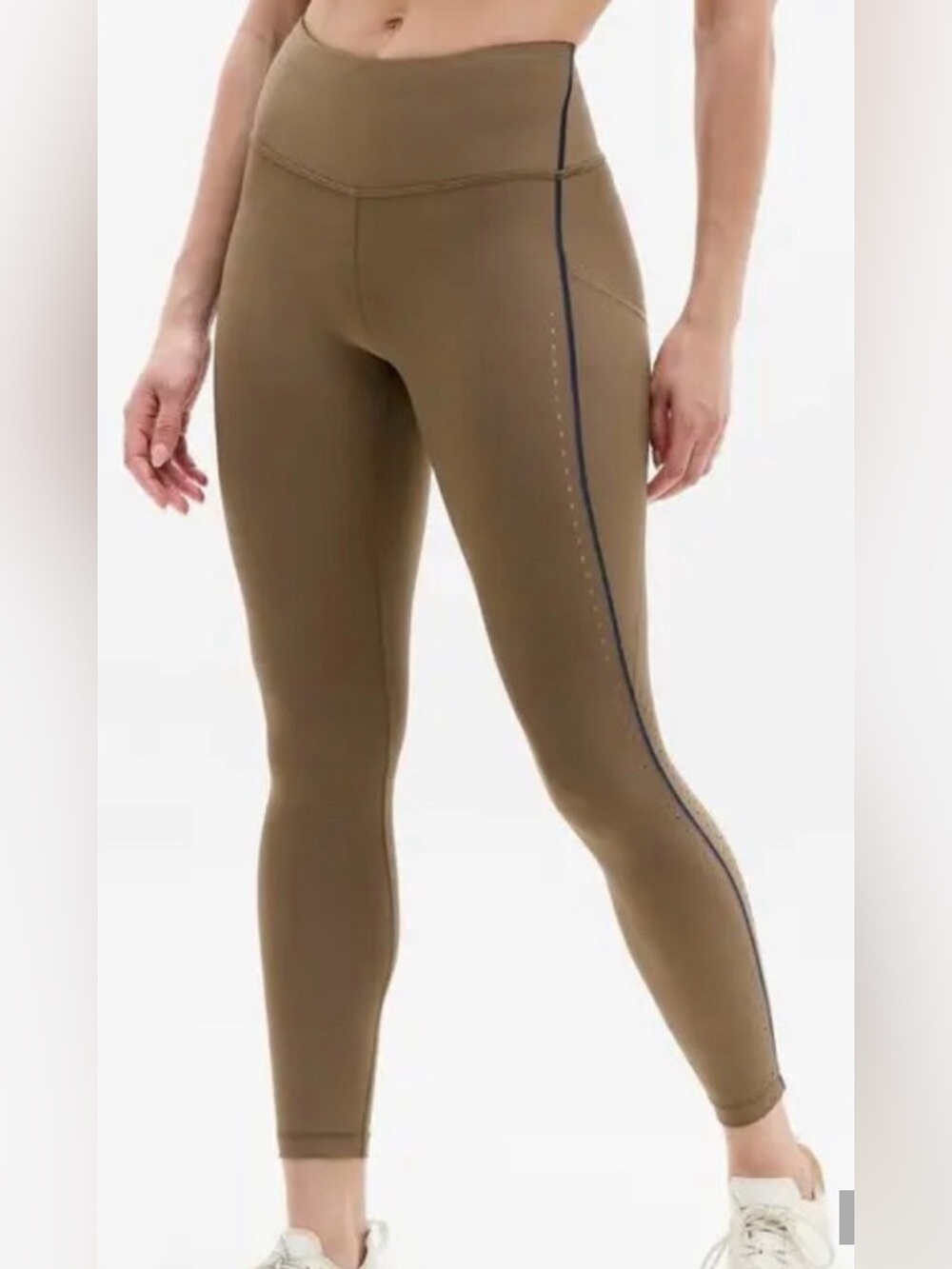 * New Athleta Interval Stash Tipped Lasercut 7/8 Tight Leggings Small $125 *
